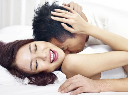 伴侣不开心？那你研究过前戏没？