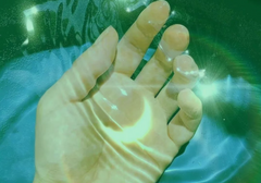 女生如何用手让男友爽的飞起？