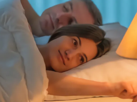 为什么70%的女生喜欢关灯爱爱