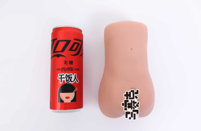 魔眼岸和田Cecile飞机杯评测：体验逆天但外观有点抽象？