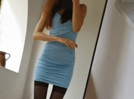 想跟女生自然的聊性话题，有哪些技巧？