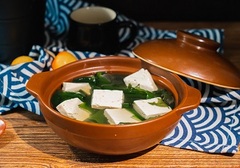 下面水少吃什么滋补 三种食物滋阴补水