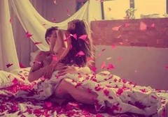 男生最无法抵抗的2个姿势，你都试过吗?