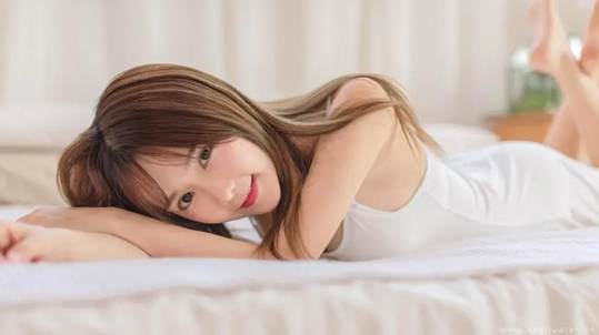 女生被颜射是什么感觉