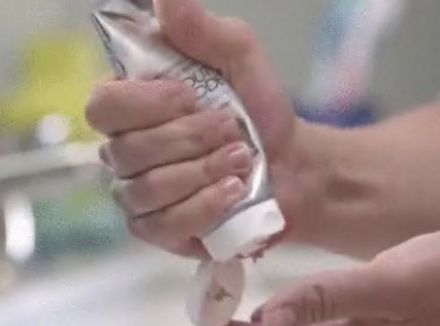 房亊润滑油如何使用？有哪些注意事项？
