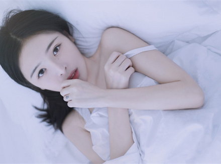 男女床上姿势图解，情侣爱爱姿势18式