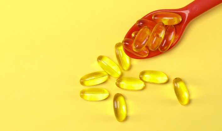 女人吃鱼油的最佳时间：早晨空腹时刻