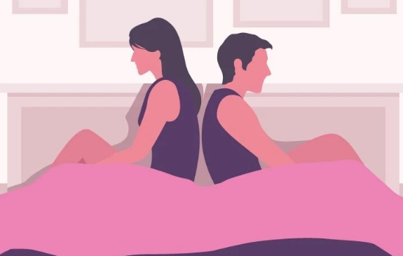 老夫老妻，怎样给夫妻生活增加些情趣？